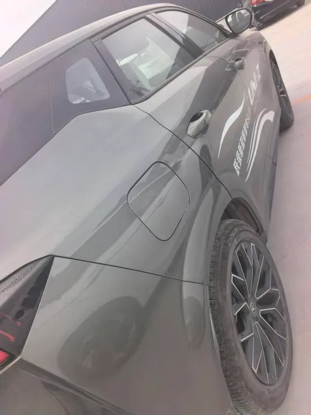 2024 ChangAn UNI-Z 1.5L 98HP L4 E-CVT PHEV 18.4KWH,autocango,china used car exporter,china ev exporter,chinese used car exporter,chinese used ev exporter