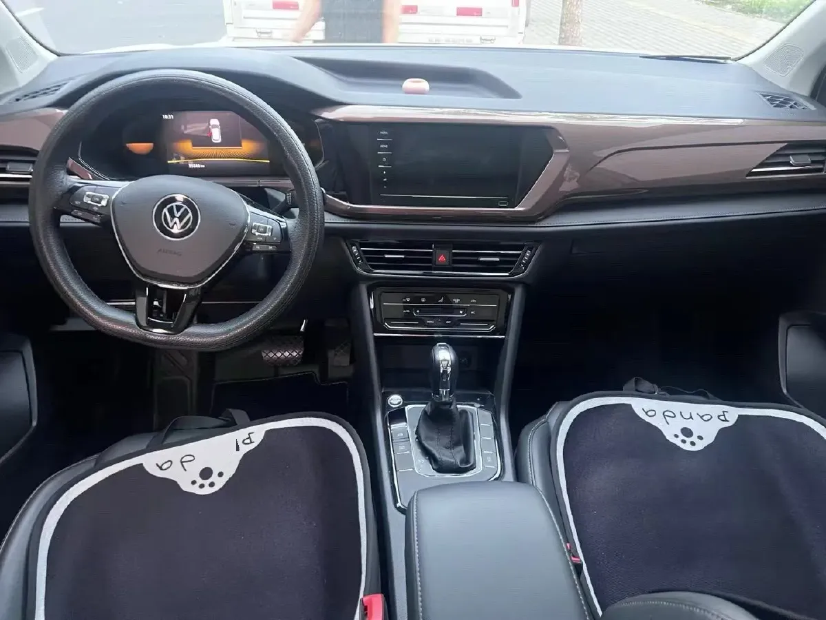 2022 Ford Transit 2.0T 202HP L4 6AT,autocango,china used car exporter,china ev exporter,chinese used car exporter,chinese used ev exporter