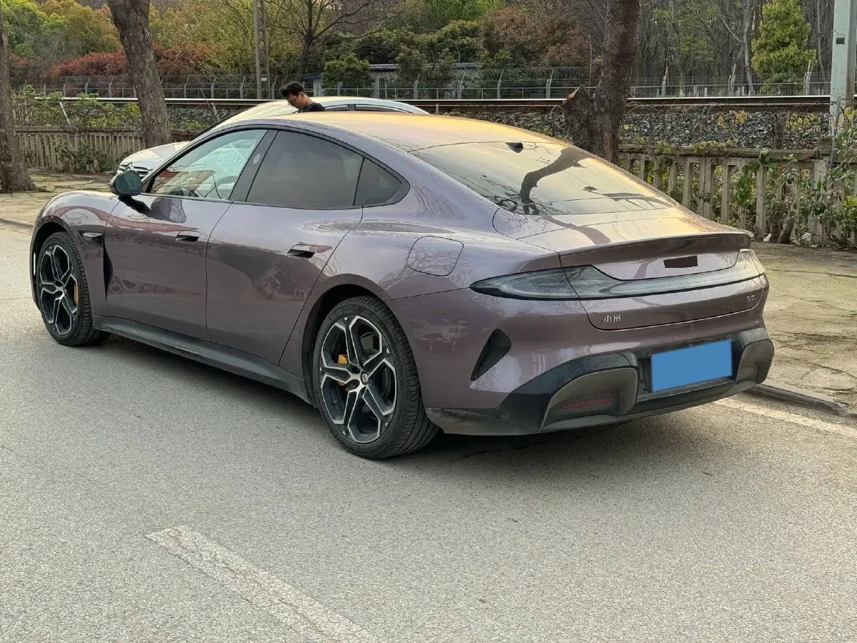 2024 MI SU7 BEV 73.6KWH,autocango,china used car exporter,china ev exporter,chinese used car exporter,chinese used ev exporter