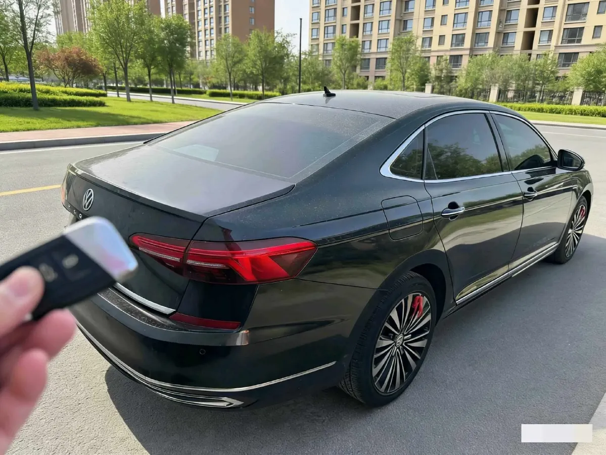 2019 Volvo V40 1.5T 152HP L4 6AT,autocango,china used car exporter,china ev exporter,chinese used car exporter,chinese used ev exporter