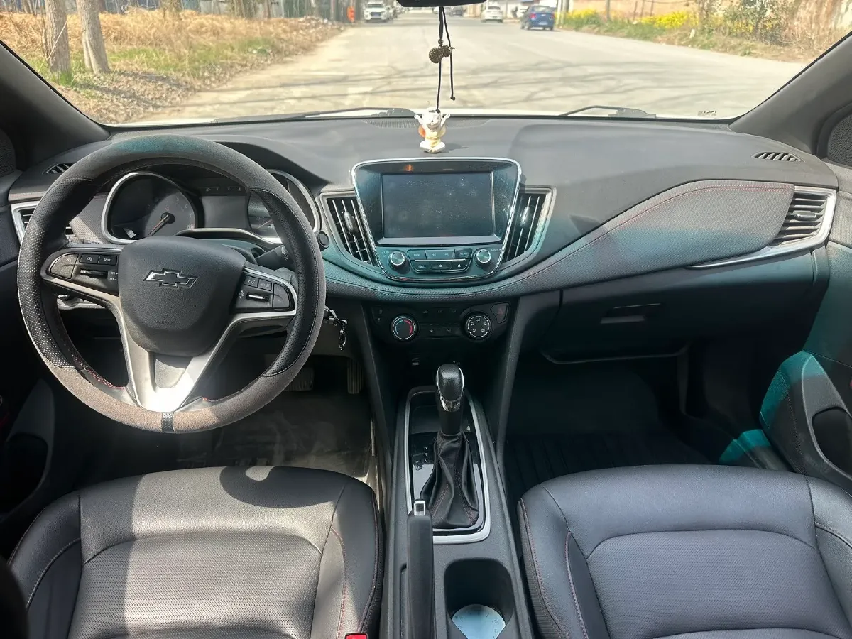 2020 Chevrolet Monza 1.3T 163HP L3 6AT,autocango,china used car exporter,china ev exporter,chinese used car exporter,chinese used ev exporter