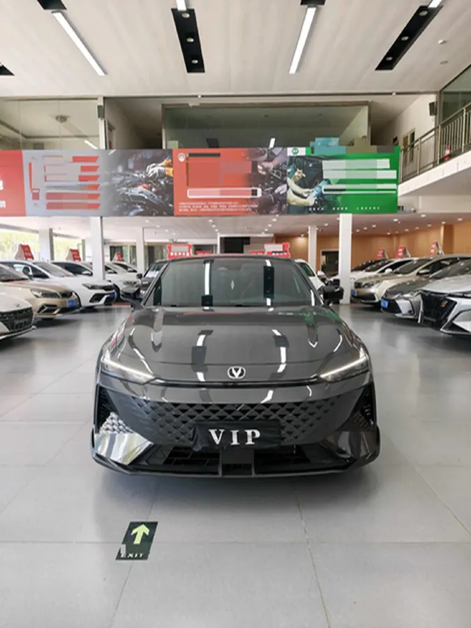 2024 ChangAn UNI-V 1.5T 188HP L4 7DCT,autocango,china used car exporter,china ev exporter,chinese used car exporter,chinese used ev exporter