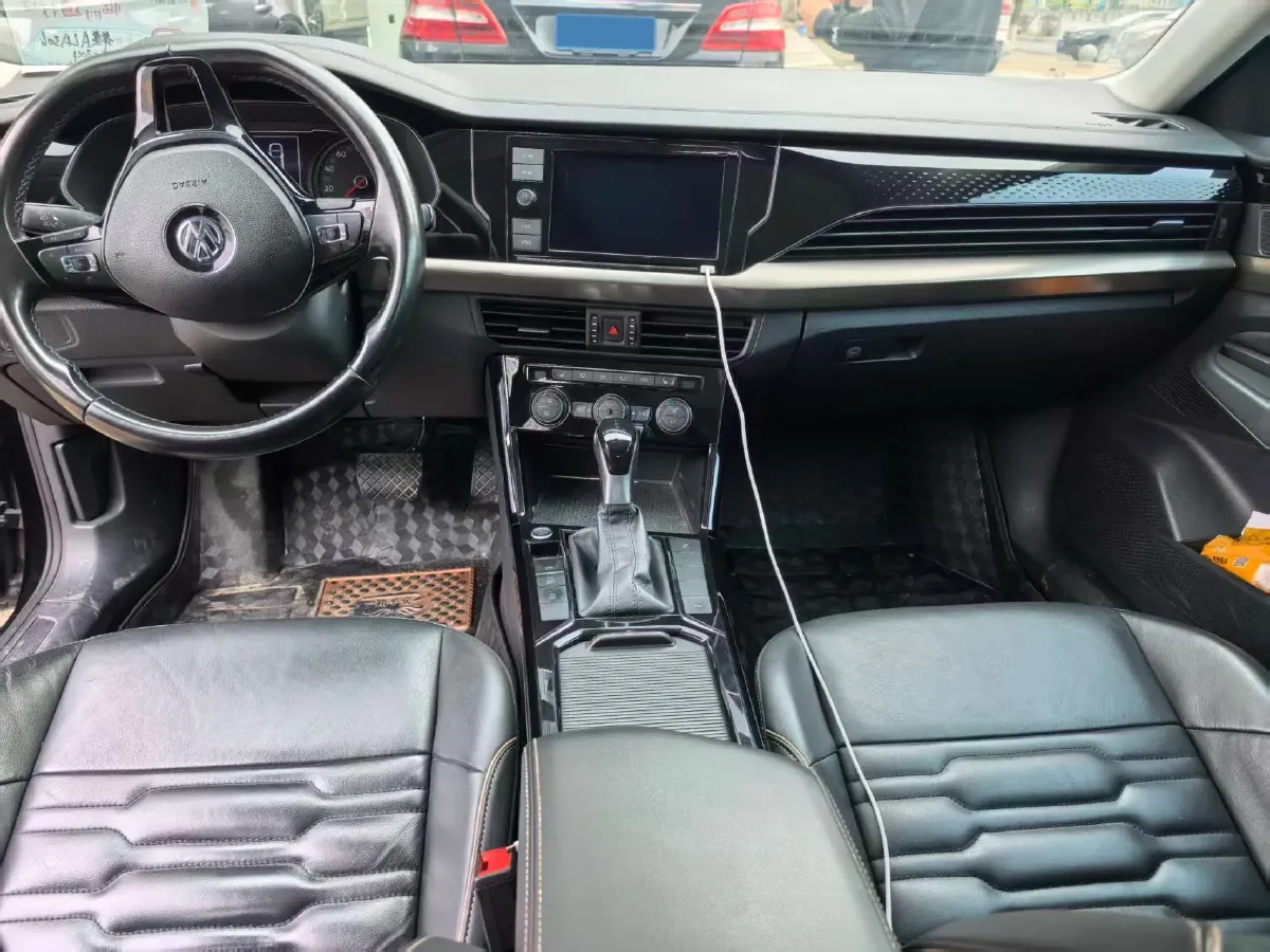 2019 Skoda Kodiak 2.0T 186HP L4 7DCT,autocango,china used car exporter,china ev exporter,chinese used car exporter,chinese used ev exporter