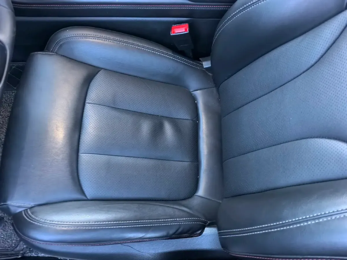 2021 ChangAn CS75 1.5T 178HP L4 7DCT,autocango,china used car exporter,china ev exporter,chinese used car exporter,chinese used ev exporter