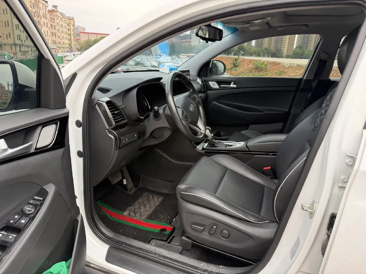 2020 Hyundai Tucson 1.6T 177HP L4 7DCT,autocango,china used car exporter,china ev exporter,chinese used car exporter,chinese used ev exporter