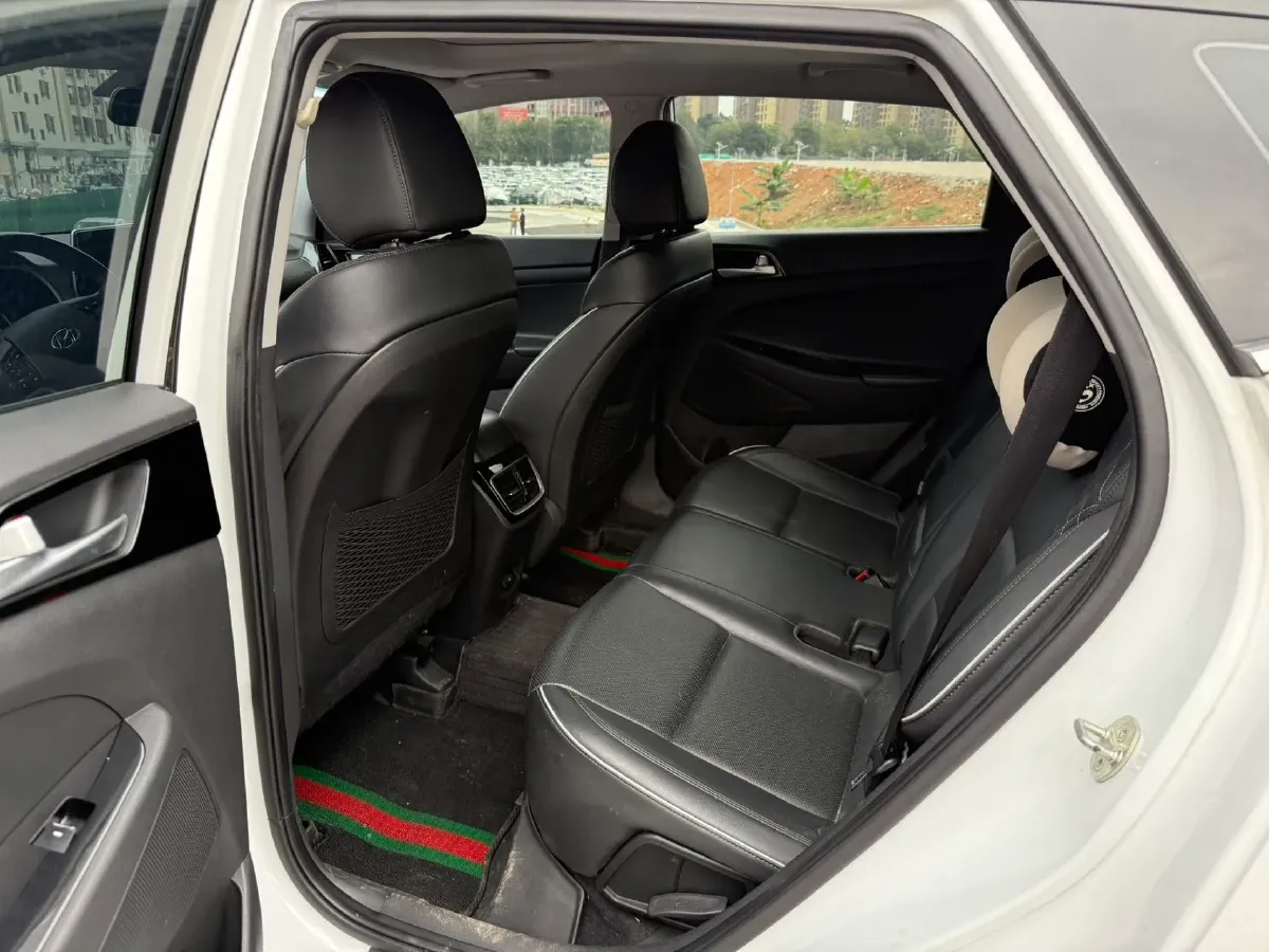 2020 Hyundai Tucson 1.6T 177HP L4 7DCT,autocango,china used car exporter,china ev exporter,chinese used car exporter,chinese used ev exporter