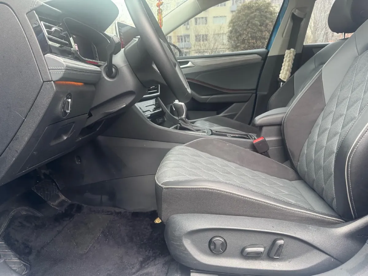 2023 Volkswagen Sagitar 1.5T 160HP L4 7DCT,autocango,china used car exporter,china ev exporter,chinese used car exporter,chinese used ev exporter