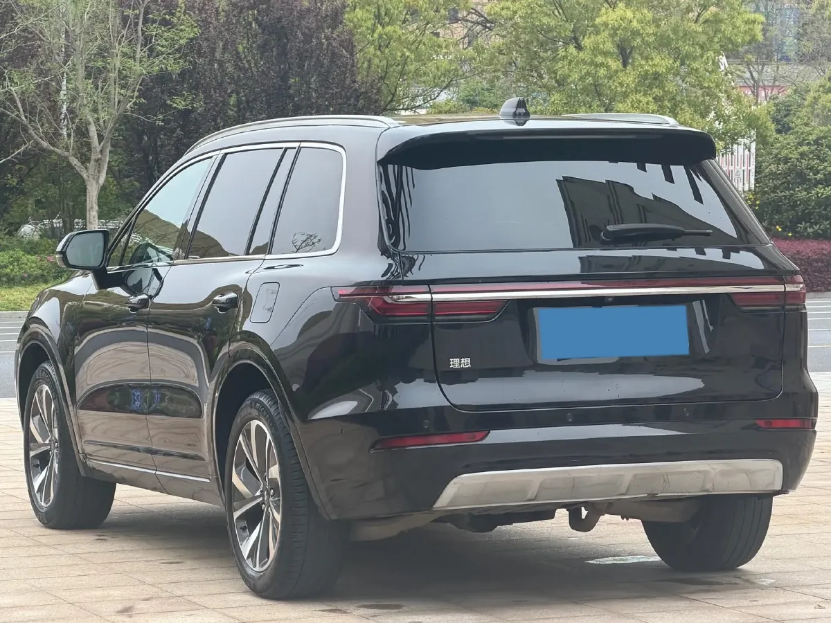 2021 Li ONE Range Extended 131HP REEV 40.5KWH,autocango,china used car exporter,china ev exporter,chinese used car exporter,chinese used ev exporter