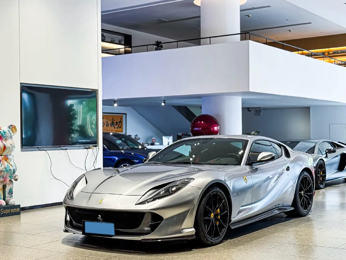 2017 Ferrari 812 6.5L 800HP V12 7DCT,autocango,china used car exporter,china ev exporter,chinese used car exporter,chinese used ev exporter