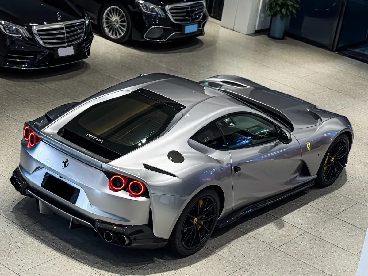 2017 Ferrari 812 6.5L 800HP V12 7DCT,autocango,china used car exporter,china ev exporter,chinese used car exporter,chinese used ev exporter