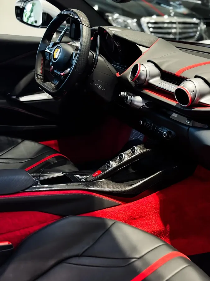 2017 Ferrari 812 6.5L 800HP V12 7DCT,autocango,china used car exporter,china ev exporter,chinese used car exporter,chinese used ev exporter