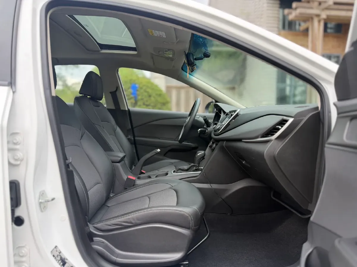 2016 Chevrolet Cavalier 1.5L 113HP L4 6AT,autocango,china used car exporter,china ev exporter,chinese used car exporter,chinese used ev exporter