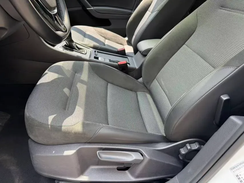 2020 Volkswagen Golf 1.4T 150HP L4 7DCT,autocango,china used car exporter,china ev exporter,chinese used car exporter,chinese used ev exporter