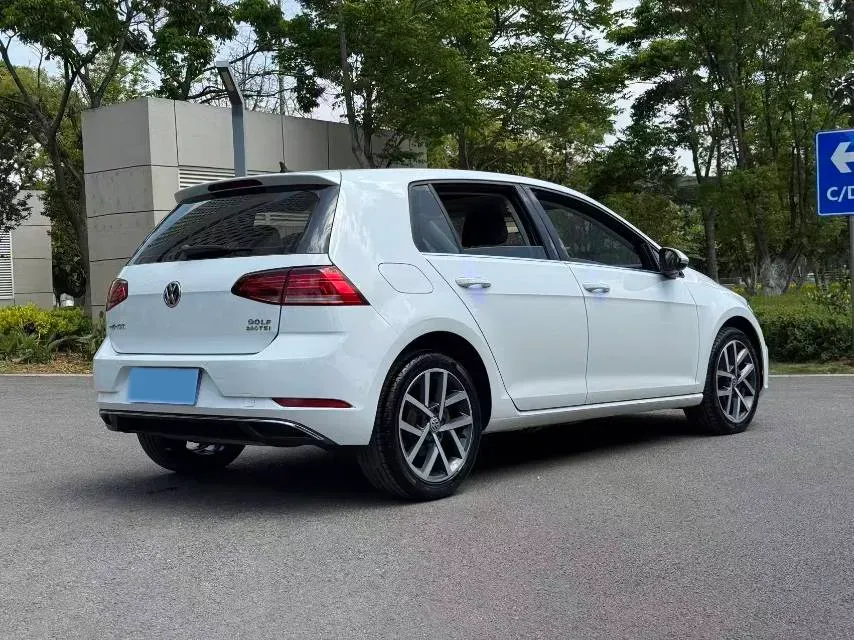 2020 Volkswagen Golf 1.4T 150HP L4 7DCT,autocango,china used car exporter,china ev exporter,chinese used car exporter,chinese used ev exporter