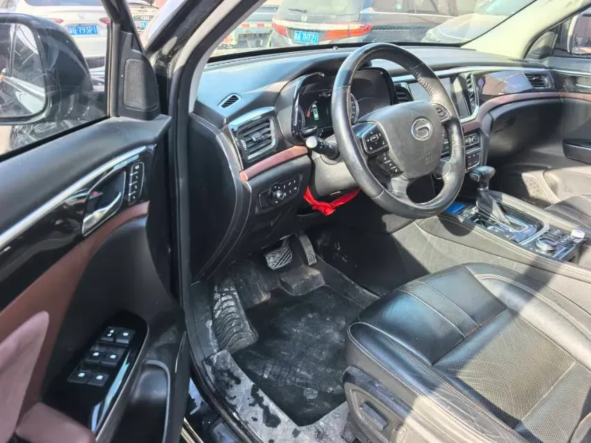 2017 GAC Trumpchi GS8 2.0T 201HP L4 6AT,autocango,china used car exporter,china ev exporter,chinese used car exporter,chinese used ev exporter