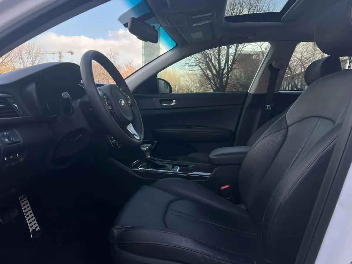 2019 Kia K5 2.0L 161HP L4 6AT,autocango,china used car exporter,china ev exporter,chinese used car exporter,chinese used ev exporter