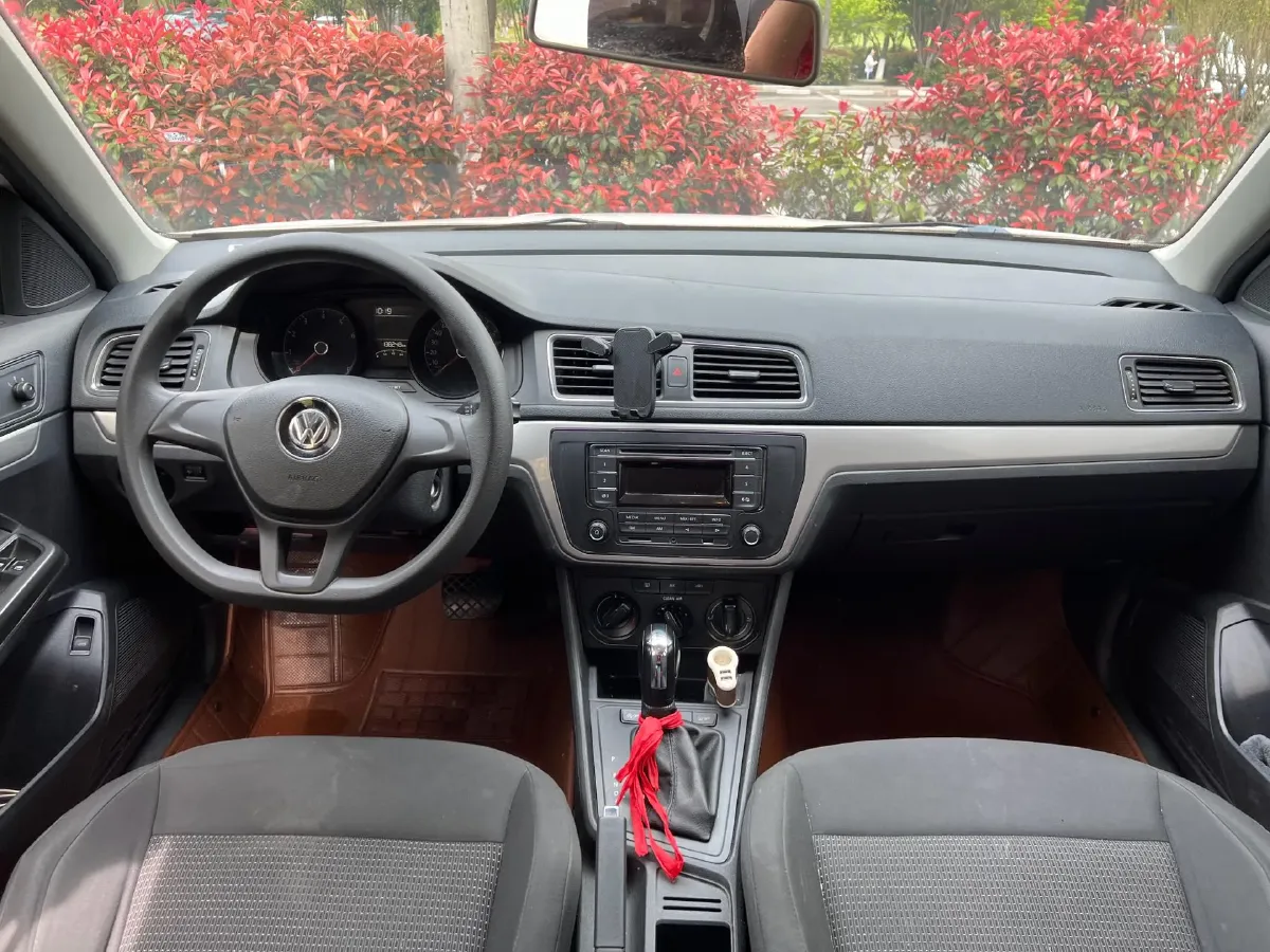 2018 Volkswagen Lavida 1.5L 112HP L4 6AT,autocango,china used car exporter,china ev exporter,chinese used car exporter,chinese used ev exporter