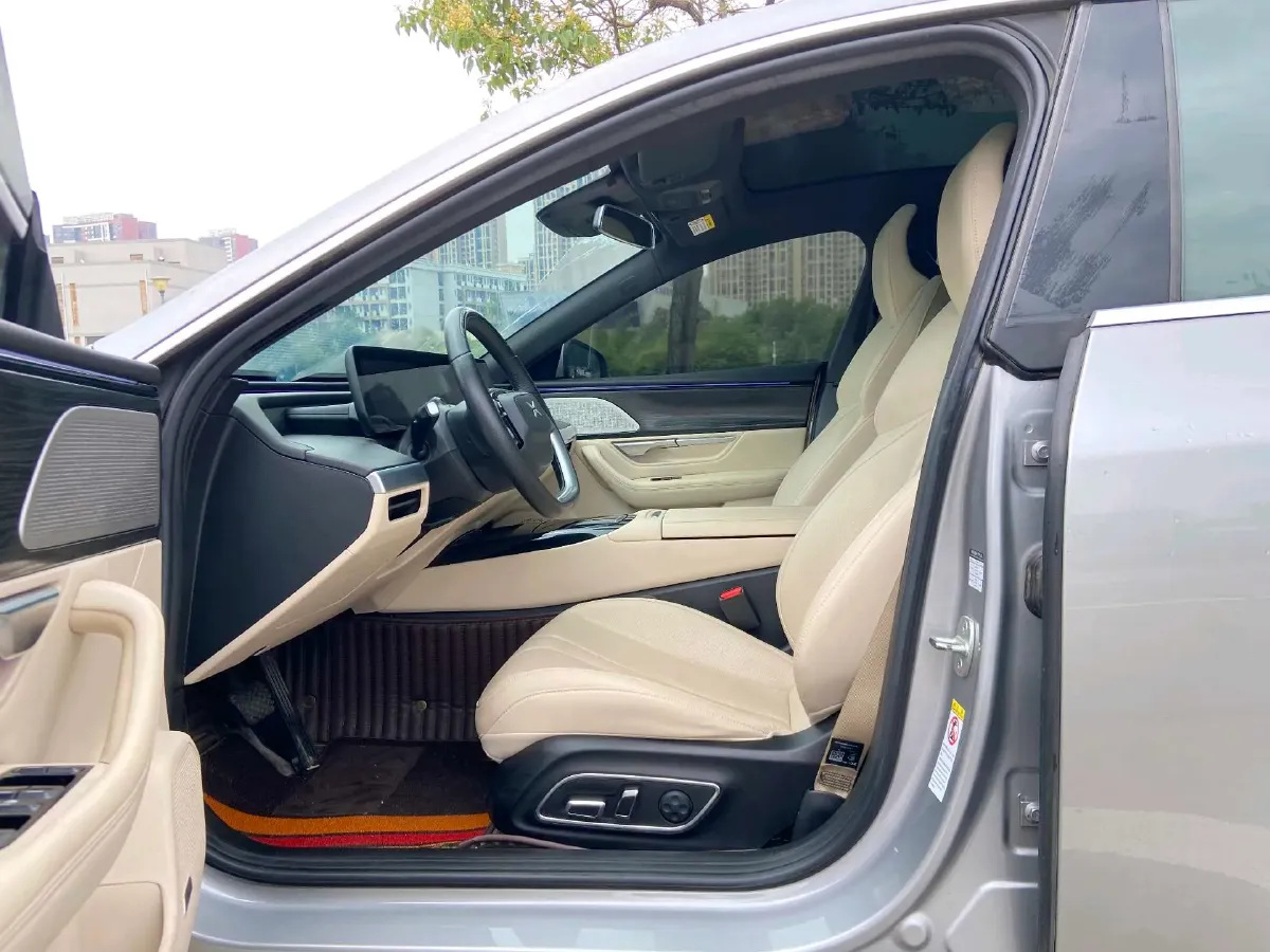 2022 Xpeng P7 BEV 83.1KWH,autocango,china used car exporter,china ev exporter,chinese used car exporter,chinese used ev exporter