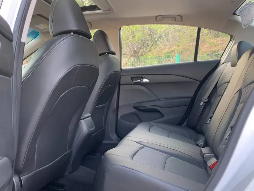 2018 Chevrolet Cavalier 1.5L 113HP L4 6AT,autocango,china used car exporter,china ev exporter,chinese used car exporter,chinese used ev exporter