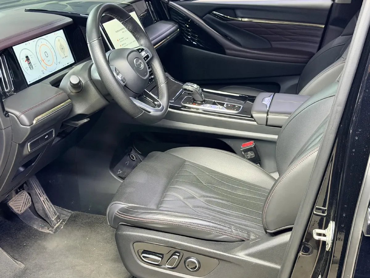 2024 GAC Trumpchi M8 2.0T 252HP L4 8AT,autocango,china used car exporter,china ev exporter,chinese used car exporter,chinese used ev exporter