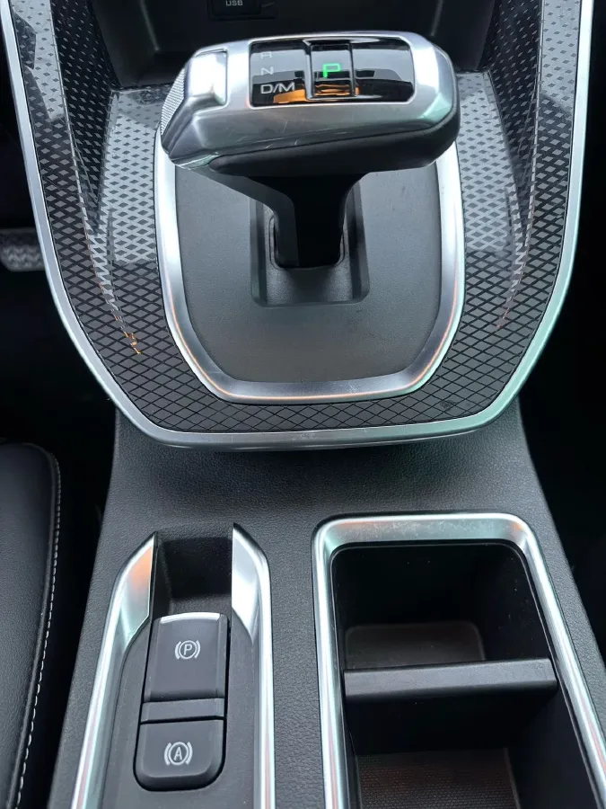 2021 Haval M6 1.5T 150HP L4 7DCT,autocango,china used car exporter,china ev exporter,chinese used car exporter,chinese used ev exporter