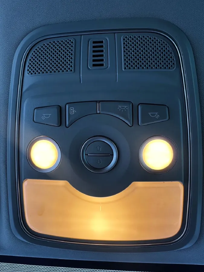 2021 Haval M6 1.5T 150HP L4 7DCT,autocango,china used car exporter,china ev exporter,chinese used car exporter,chinese used ev exporter