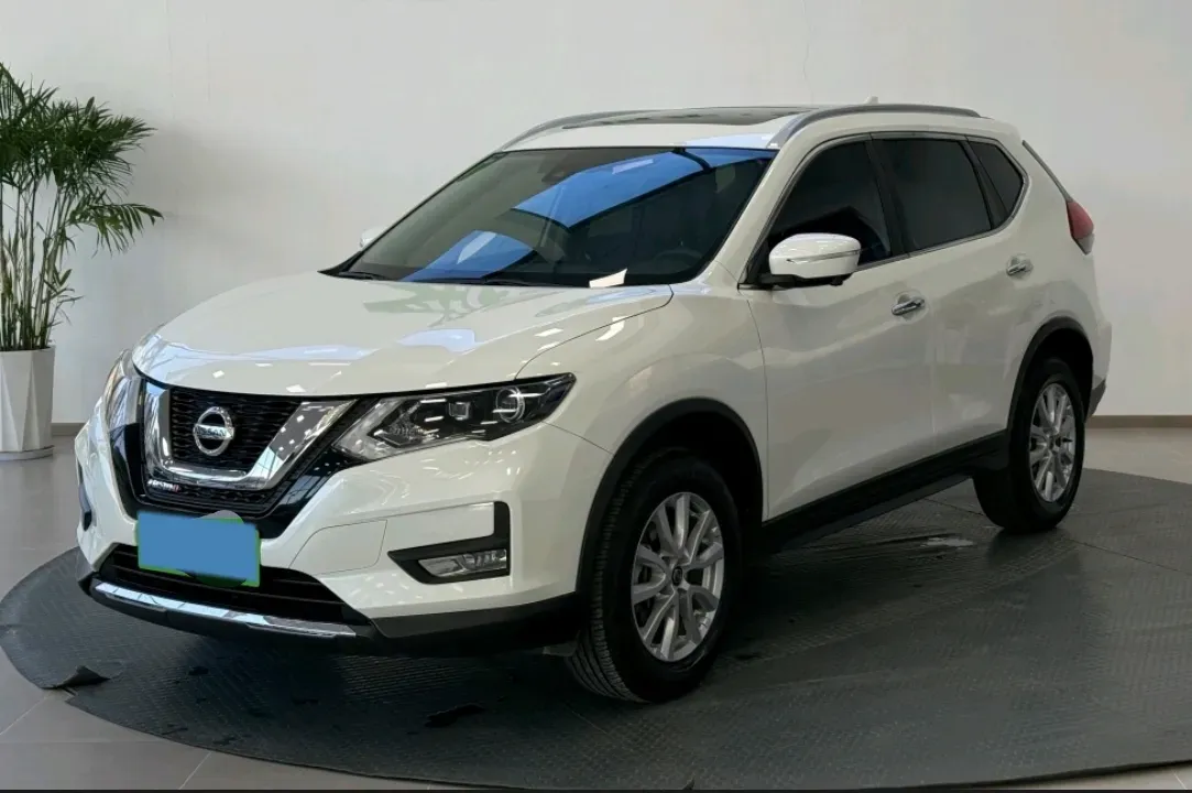 2022 Nissan X-Trail 2.0L 151HP L4 CVT,autocango,china used car exporter,china ev exporter,chinese used car exporter,chinese used ev exporter
