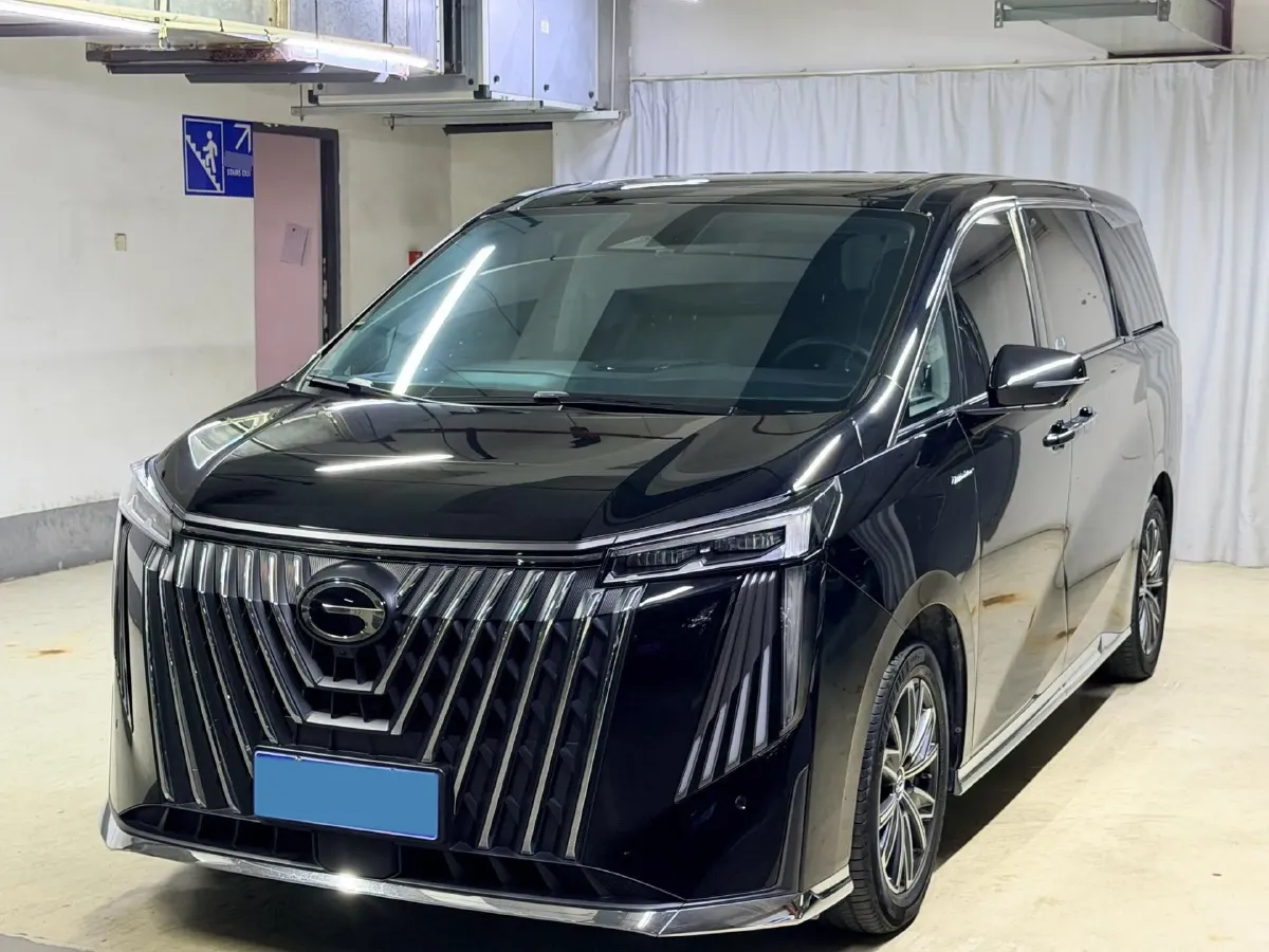 2024 GAC Trumpchi M8 2.0T 252HP L4 8AT,autocango,china used car exporter,china ev exporter,chinese used car exporter,chinese used ev exporter