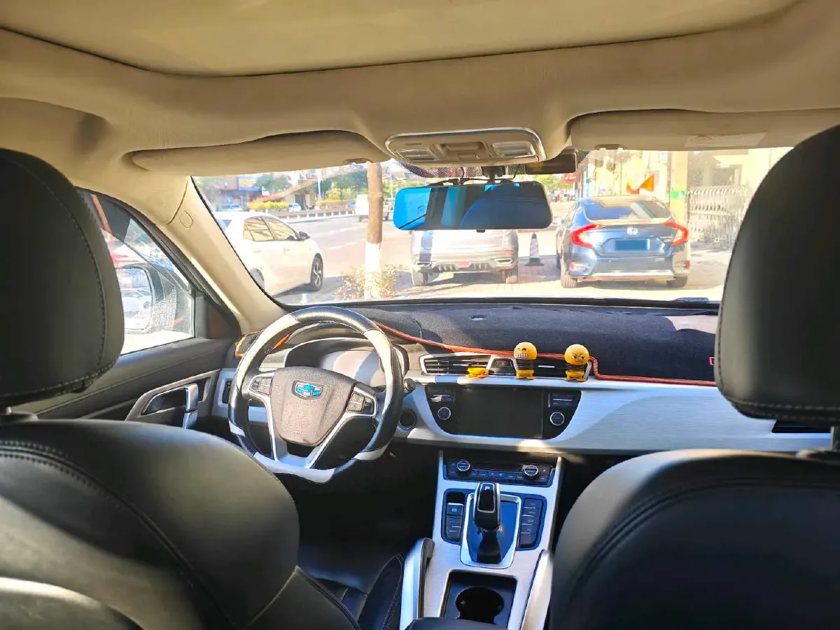 2020 Roewe i6 1.5T 169HP L4 7DCT,autocango,china used car exporter,china ev exporter,chinese used car exporter,chinese used ev exporter