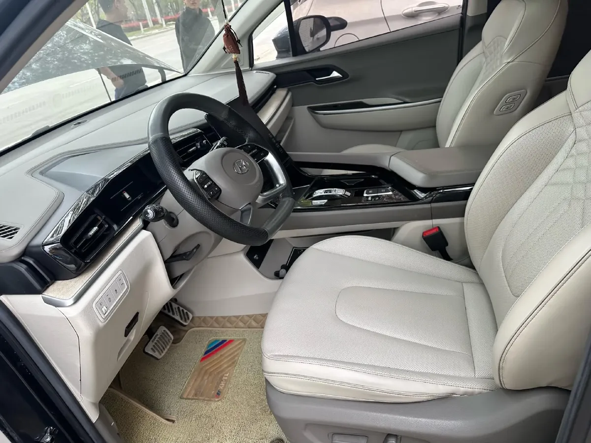 2021 Hyundai Custo 1.5T 170HP L4 8AT,autocango,china used car exporter,china ev exporter,chinese used car exporter,chinese used ev exporter