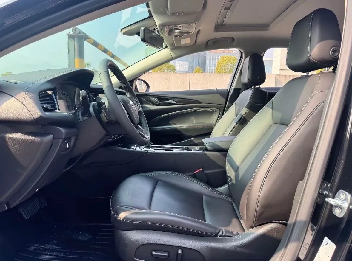 2025 Buick Regal 1.5T 169HP L4 9AT,autocango,china used car exporter,china ev exporter,chinese used car exporter,chinese used ev exporter