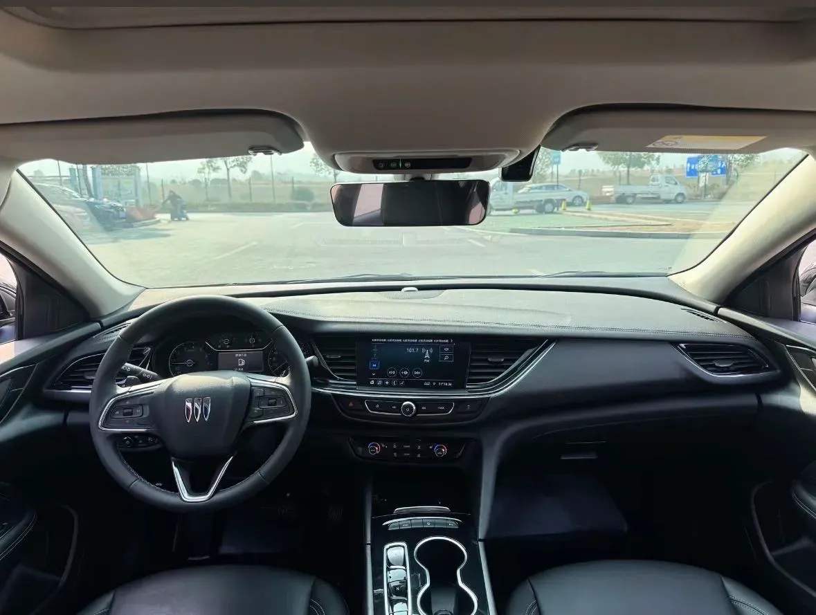 2025 Buick Regal 1.5T 169HP L4 9AT,autocango,china used car exporter,china ev exporter,chinese used car exporter,chinese used ev exporter
