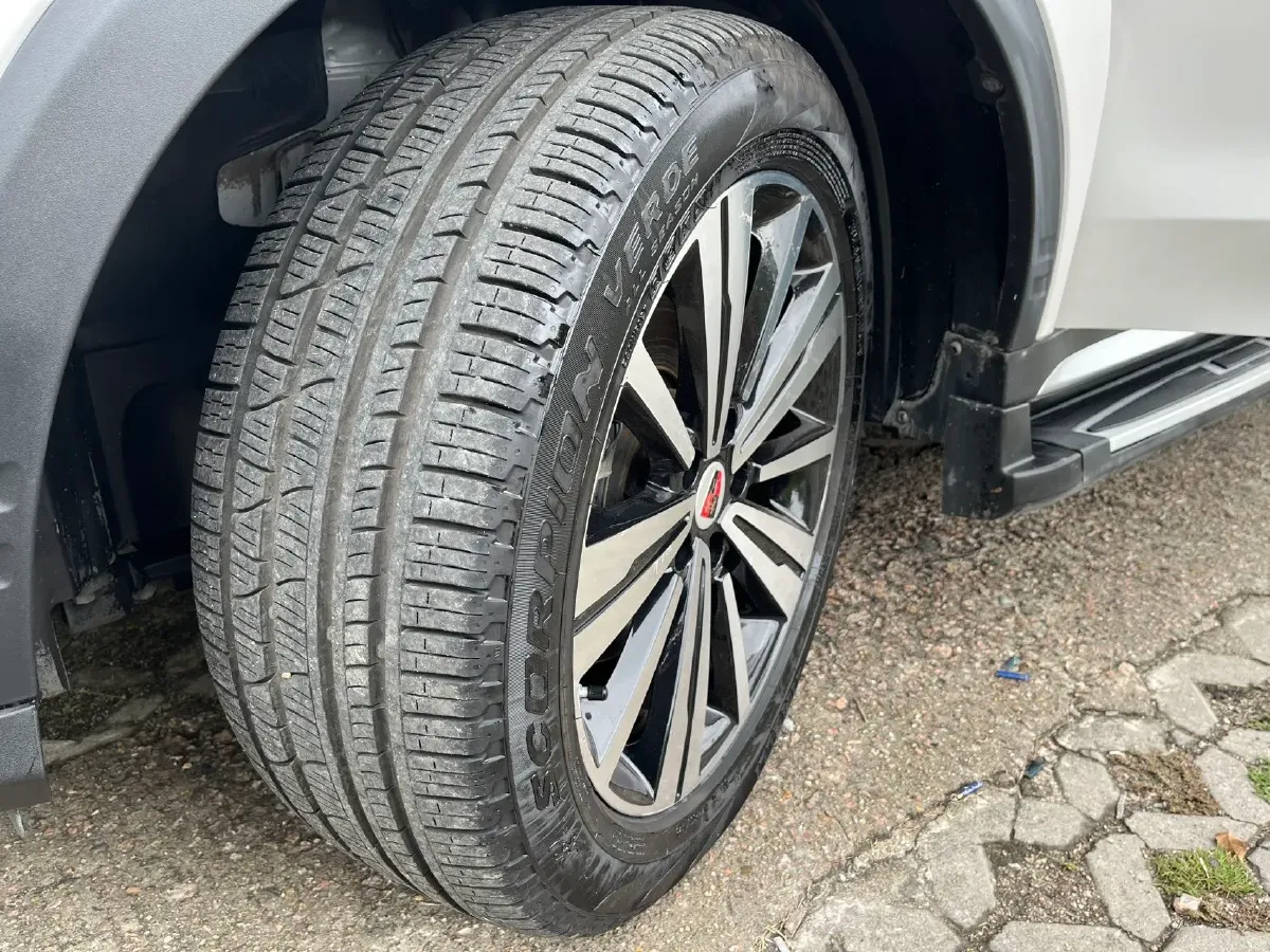 2017 Roewe RX5 1.5T 169HP L4 2AT PHEV 12KWH,autocango,china used car exporter,china ev exporter,chinese used car exporter,chinese used ev exporter