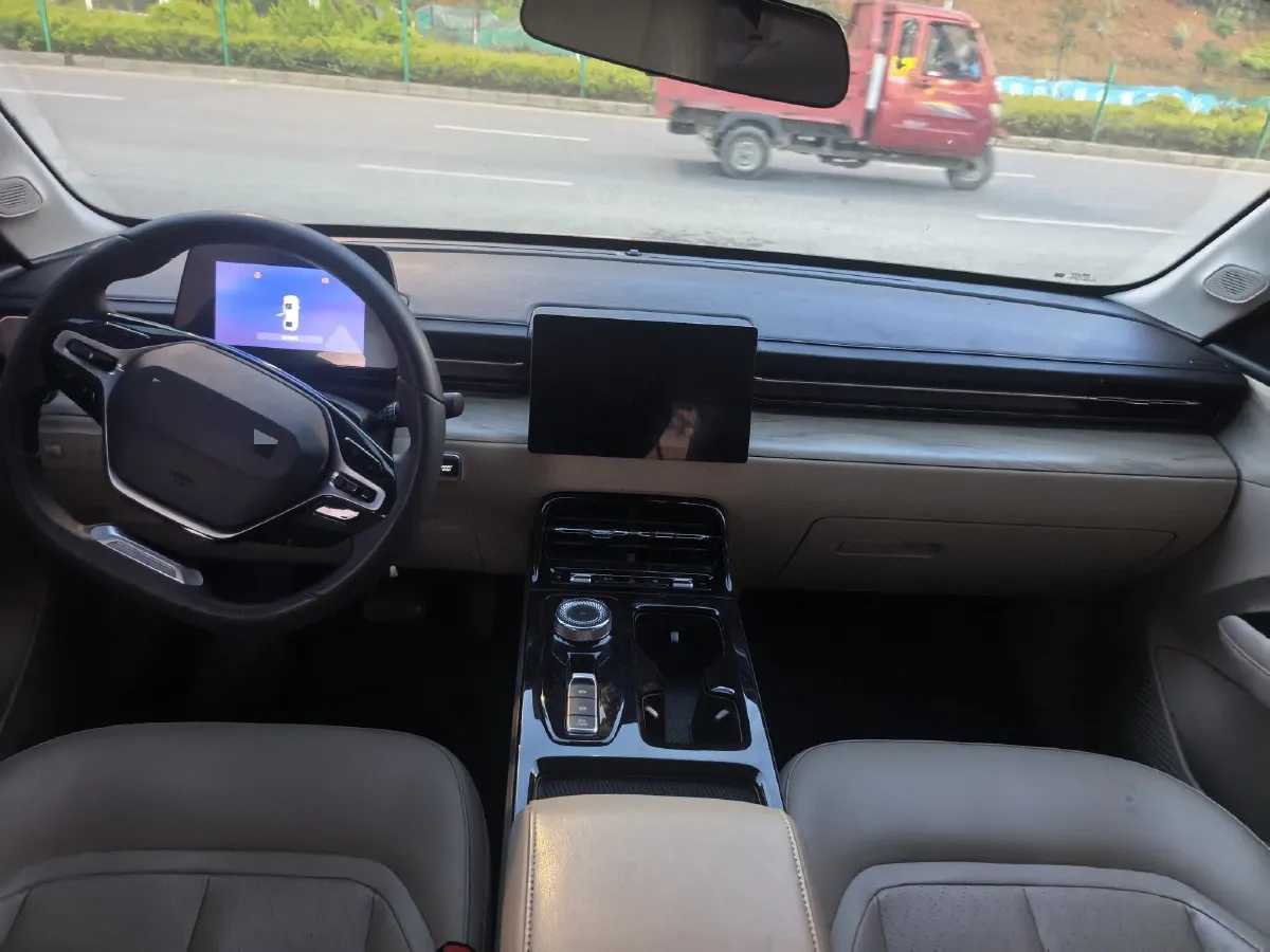 2023 WuLing XingGuang 1.5L 106HP L4 E-CVT PHEV 9.5KWH,autocango,china used car exporter,china ev exporter,chinese used car exporter,chinese used ev exporter