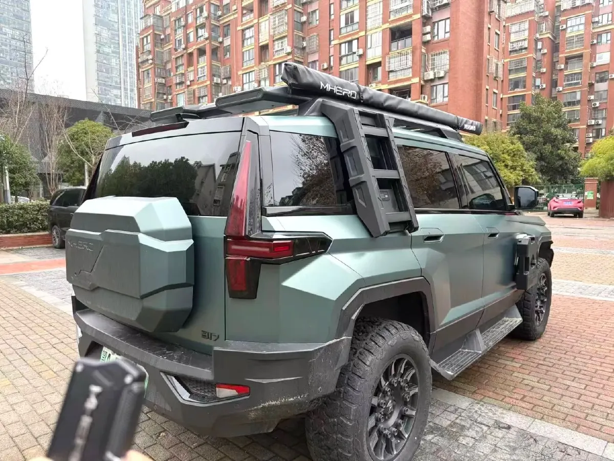 2023 M Hero 917 REEV 197HP 2AT REEV 65.8KWH,autocango,china used car exporter,china ev exporter,chinese used car exporter,chinese used ev exporter