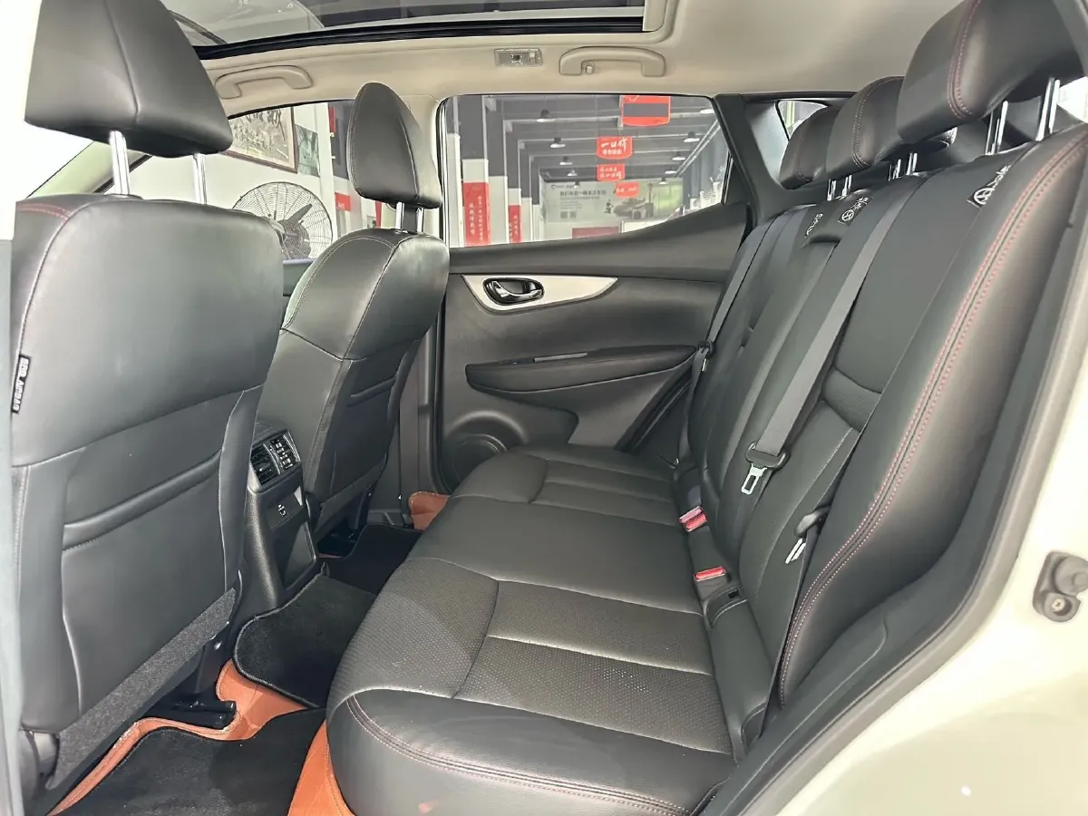 2022 Nissan Qashqai 2.0L 151HP L4 CVT,autocango,china used car exporter,china ev exporter,chinese used car exporter,chinese used ev exporter