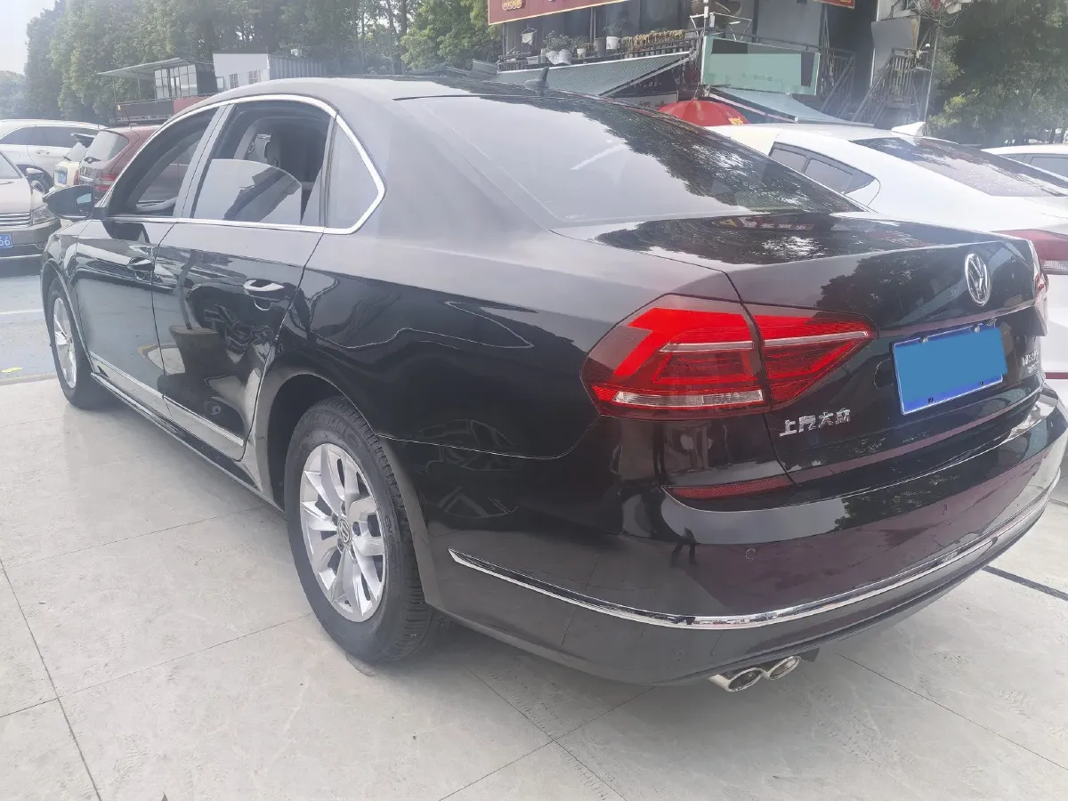 2017 Volkswagen Passat 1.8T 180HP L4 7DCT,autocango,china used car exporter,china ev exporter,chinese used car exporter,chinese used ev exporter