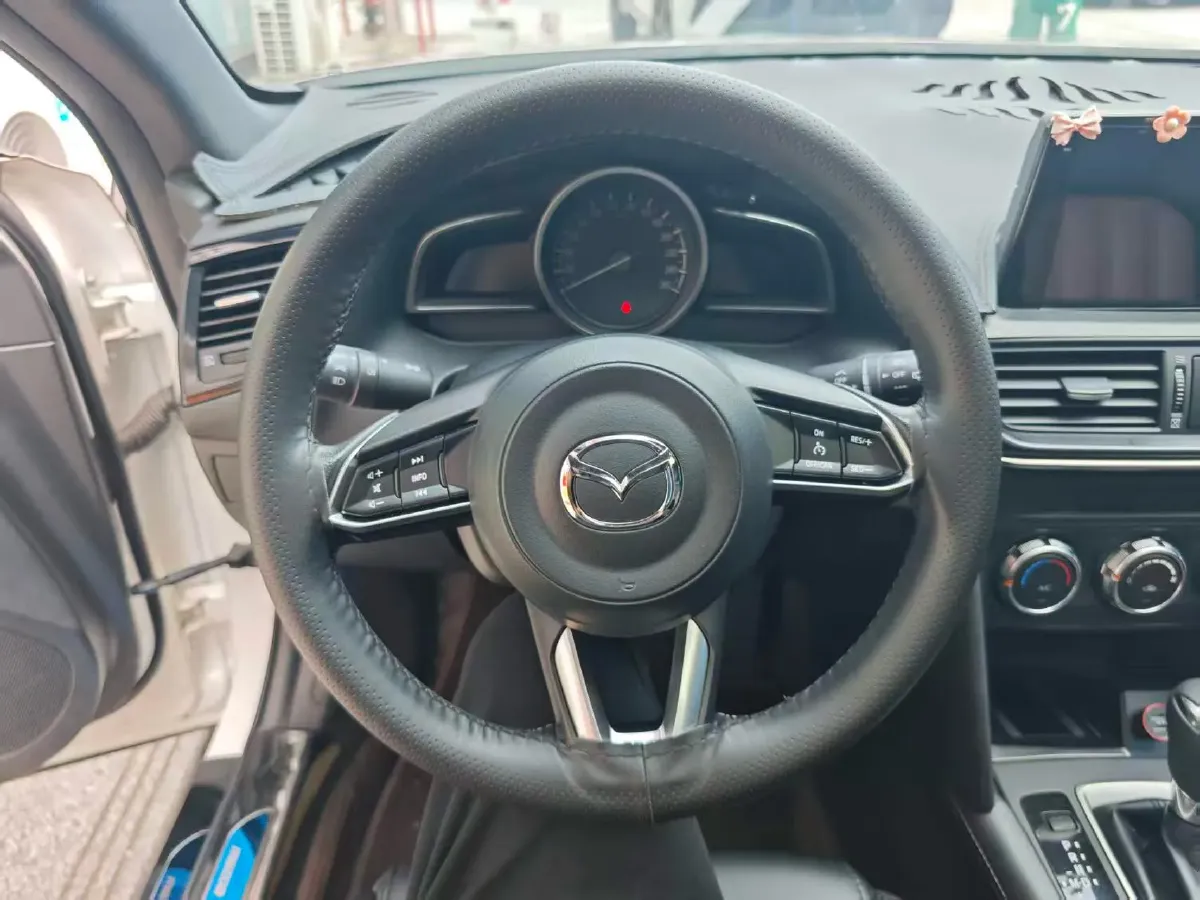 2021 Mazda CX-4 2.0L 158HP L4 6AT,autocango,china used car exporter,china ev exporter,chinese used car exporter,chinese used ev exporter