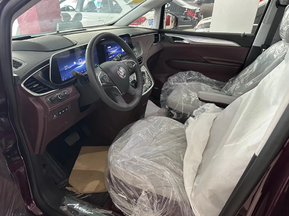 2023 Buick GL8 2.0T 237HP L4 9AT,autocango,china used car exporter,china ev exporter,chinese used car exporter,chinese used ev exporter