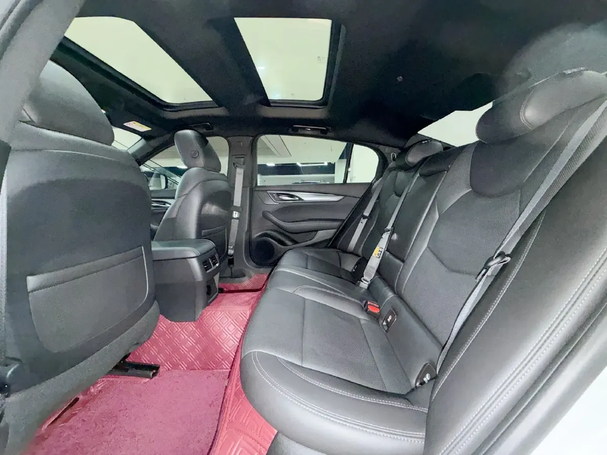 2024 Cadillac CT5 2.0T 237HP L4 10AT,autocango,china used car exporter,china ev exporter,chinese used car exporter,chinese used ev exporter