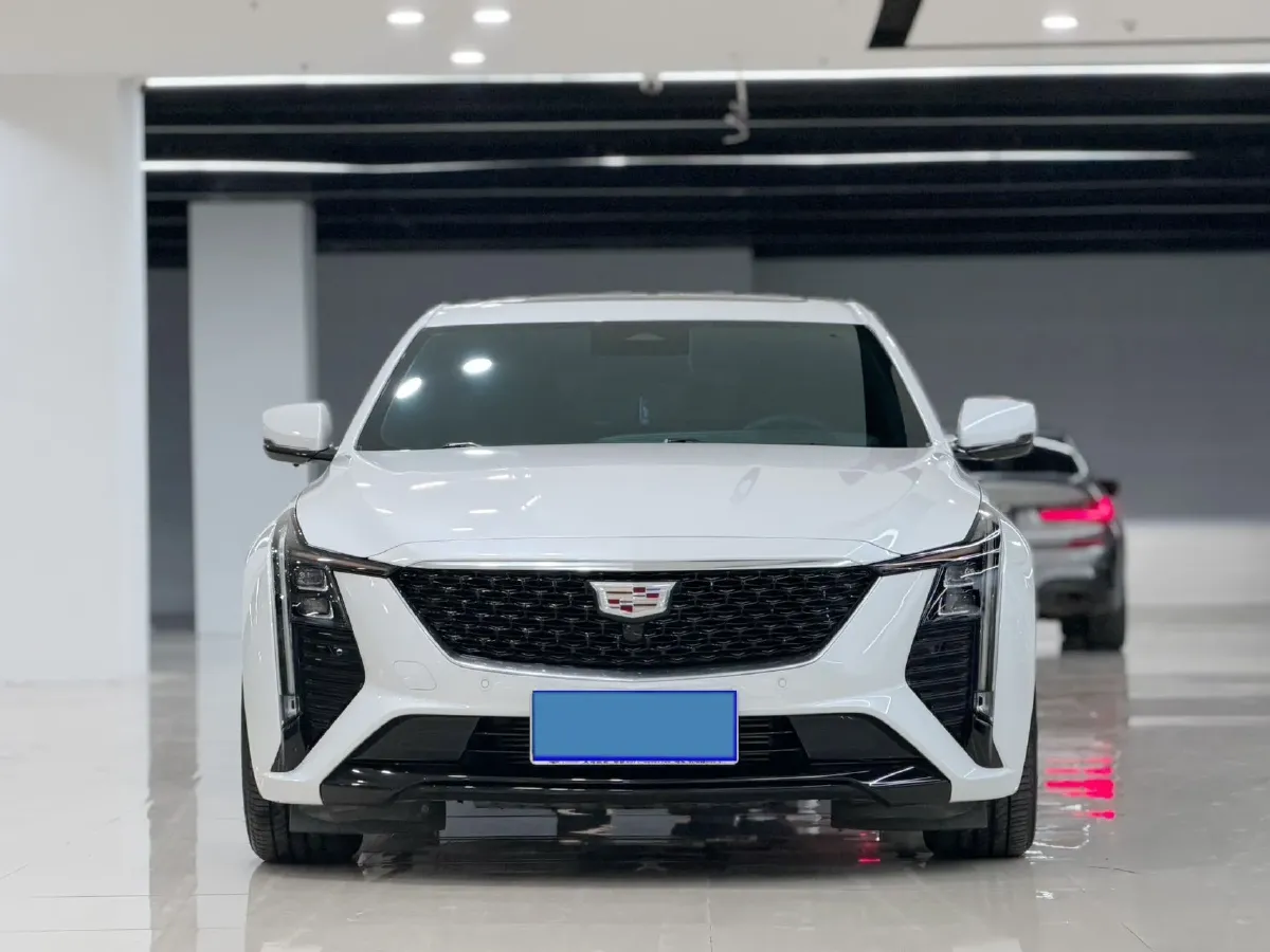 2024 Cadillac CT5 2.0T 237HP L4 10AT,autocango,china used car exporter,china ev exporter,chinese used car exporter,chinese used ev exporter