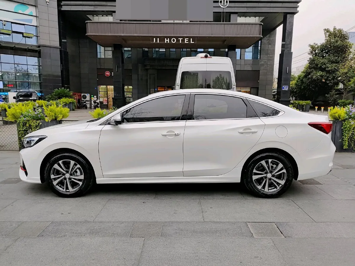 2024 ChangAn Eado 1.4T 160HP L4 7DCT,autocango,china used car exporter,china ev exporter,chinese used car exporter,chinese used ev exporter