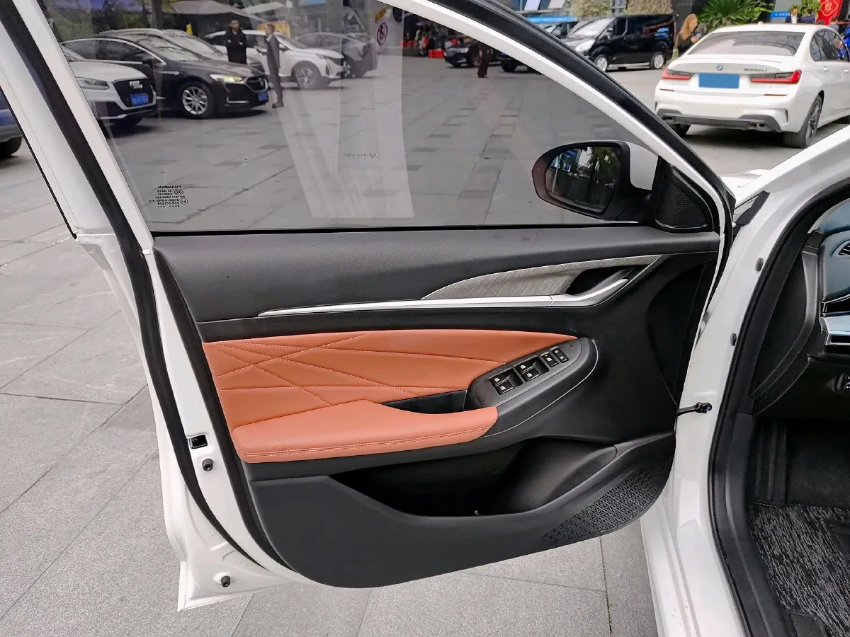 2024 ChangAn Eado 1.4T 160HP L4 7DCT,autocango,china used car exporter,china ev exporter,chinese used car exporter,chinese used ev exporter