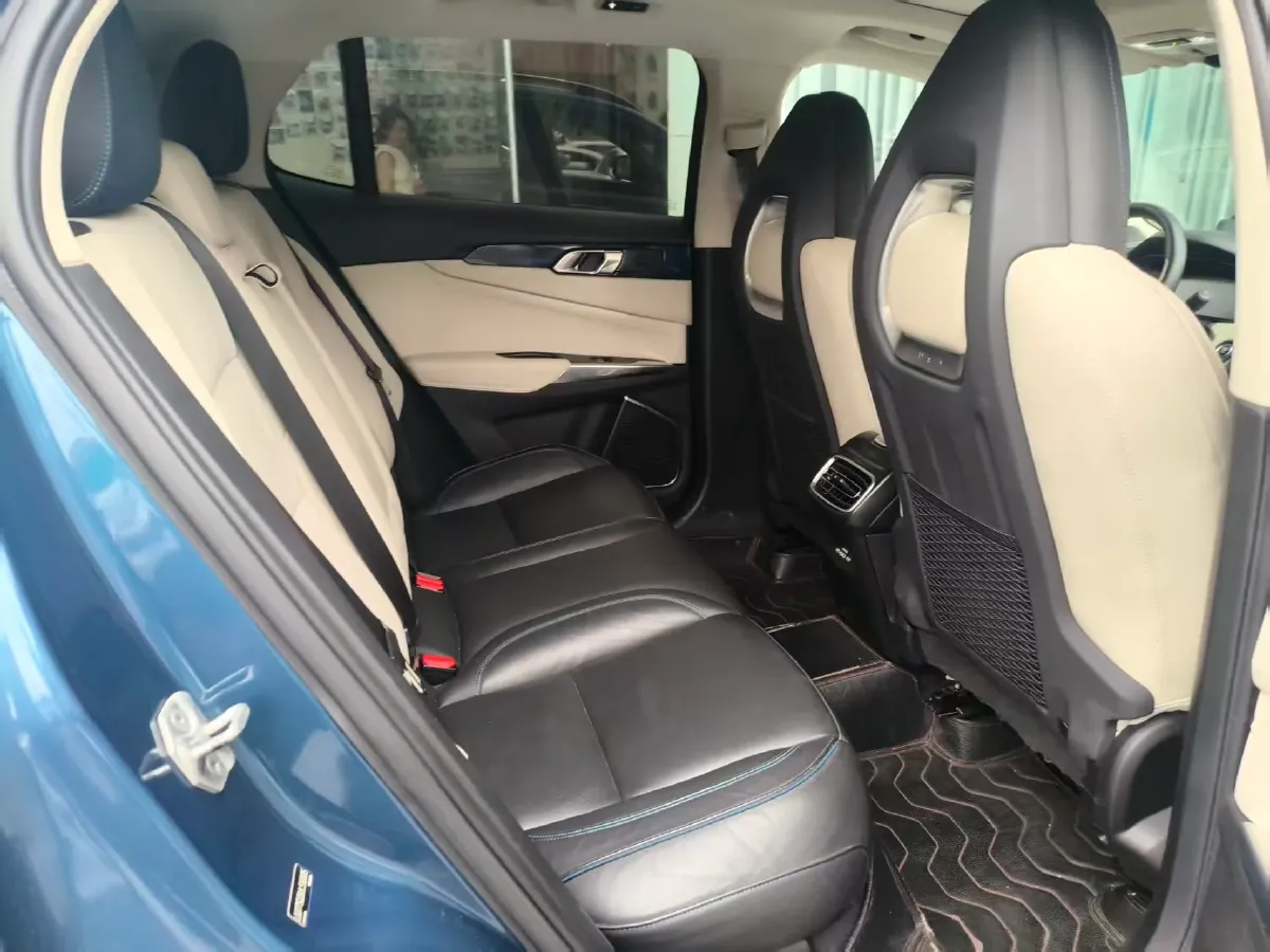 2019 LYNK&CO 01 2.0T 190HP L4 6AT,autocango,china used car exporter,china ev exporter,chinese used car exporter,chinese used ev exporter