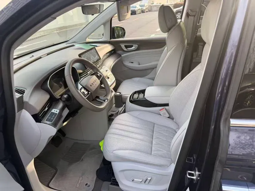 2022 Roewe iMAX8 BEV 90KWH,autocango,china used car exporter,china ev exporter,chinese used car exporter,chinese used ev exporter