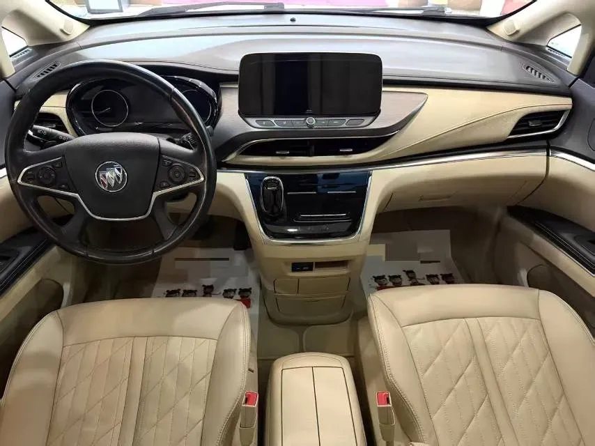 2022 Buick GL8 2.0T 237HP L4 9AT,autocango,china used car exporter,china ev exporter,chinese used car exporter,chinese used ev exporter