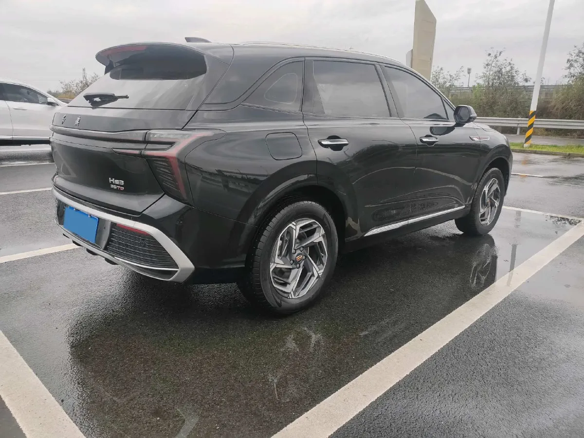 2024 HongQi HS3 1.5T 169HP L4 7DCT,autocango,china used car exporter,china ev exporter,chinese used car exporter,chinese used ev exporter