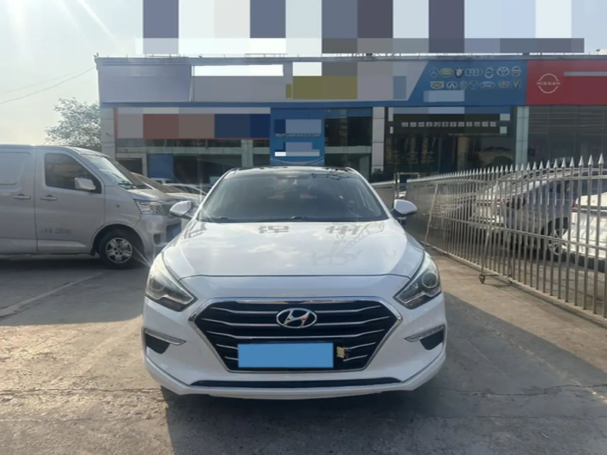 2017 Hyundai Mistra 1.6T 175HP L4 7DCT,autocango,china used car exporter,china ev exporter,chinese used car exporter,chinese used ev exporter