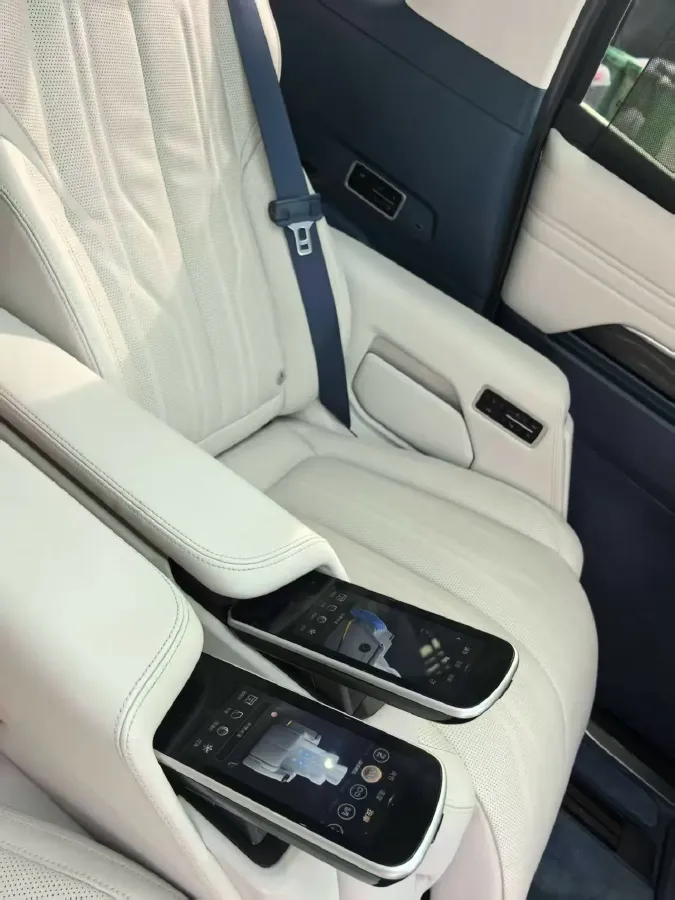 2023 Buick Century 2.0T 237HP L4 9AT,autocango,china used car exporter,china ev exporter,chinese used car exporter,chinese used ev exporter