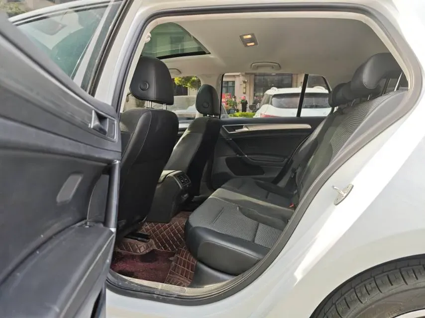 2020 Volkswagen Golf 1.4T 150HP L4 7DCT,autocango,china used car exporter,china ev exporter,chinese used car exporter,chinese used ev exporter